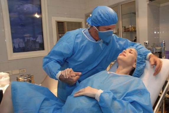 Сколько длятся роды: весь родовой процесс по времени