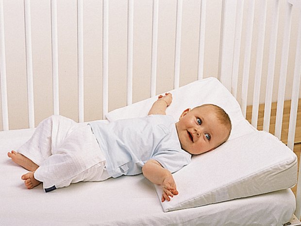 Подушка для малышей до годика