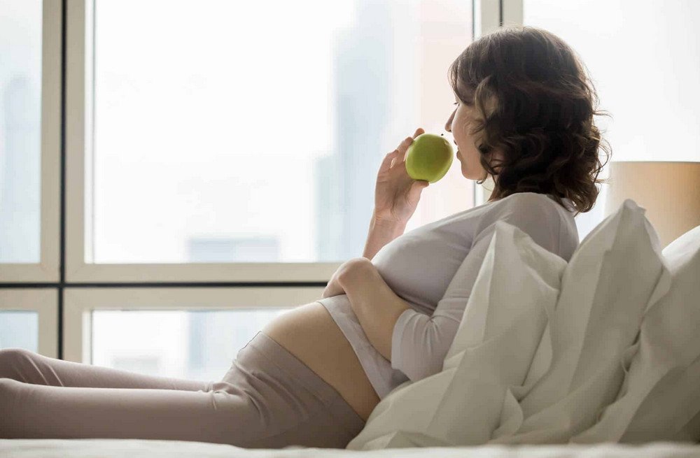 Понос (диарея) при беременности во втором триместре: причины и лечение